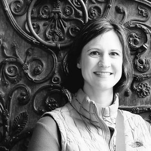 Meet your Posher, Lucy